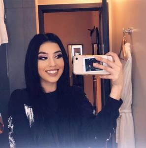 Meet your Posher, Samantha